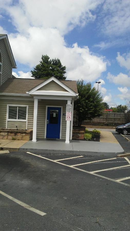 Intown Suites Extended Stay Greenville Sc -I-85 Mauldin Екстер'єр фото